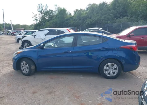 2016 Hyundai Elantra Se z USA, uszkodzony, nr VIN KMHDH4AE2GU525796